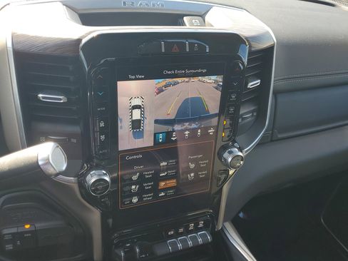 Used 2021 RAM 2500 Laramie image 26