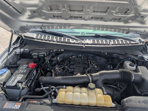 Used 2019 Ford Expedition XLT w/ Equipment Group 201A image 31