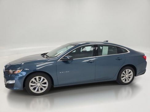 Used 2024 Chevrolet Malibu LT FWD image 4