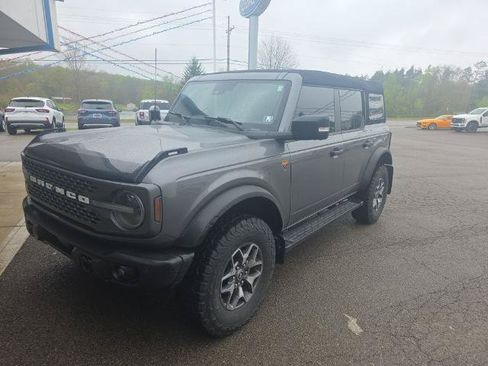 Certified 2023 Ford Bronco Badlands AWD/4WD image 1