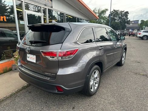 Used 2016 Toyota Highlander Limited Platinum w/ Four Season Floor Mat Package AWD/4WD image 7
