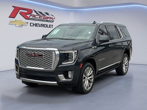 Used 2022 GMC Yukon Denali image 1