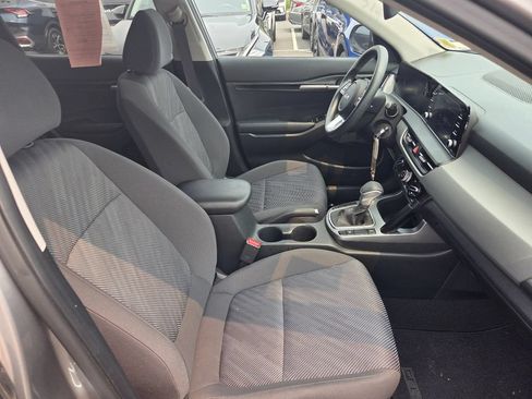 Used 2024 Kia Seltos LX AWD/4WD image 22