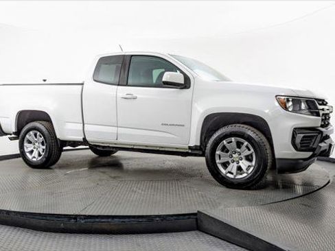 Used 2022 Chevrolet Colorado LT w/ Fleet Safety Package image 11