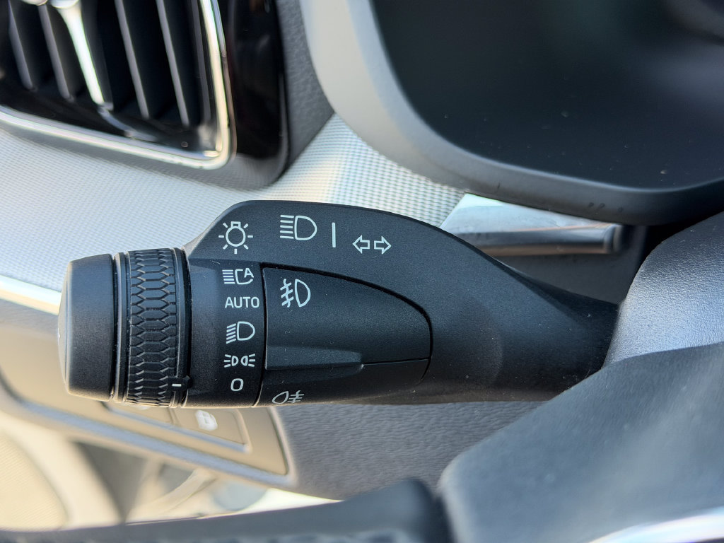 Certified 2024 Volvo XC60 T8 Polestar AWD/4WD image 40