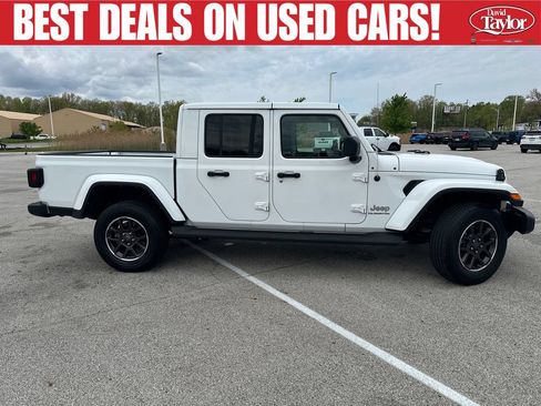 Used 2021 Jeep Gladiator Overland AWD/4WD image 2