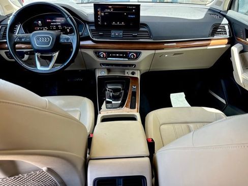 Used 2023 Audi Q5 2.0T Premium Plus AWD/4WD image 11