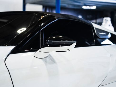 Used 2019 BMW i8 Roadster AWD/4WD image 11