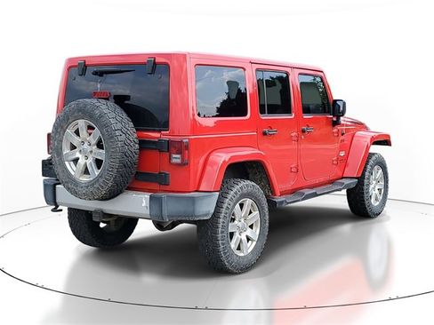 Used 2014 Jeep Wrangler Unlimited Sahara w/ Dual Top Group image 4