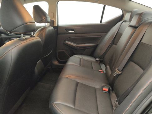 Used 2022 Nissan Altima 2.5 SR FWD image 18
