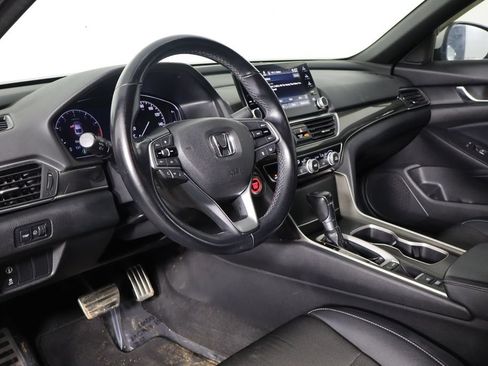 Used 2018 Honda Accord Sport image 23