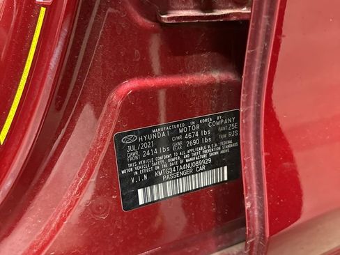 Used 2022 Genesis G70 2.0T w/ Prestige Package image 5