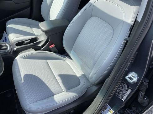 Used 2020 Hyundai Kona Limited image 12