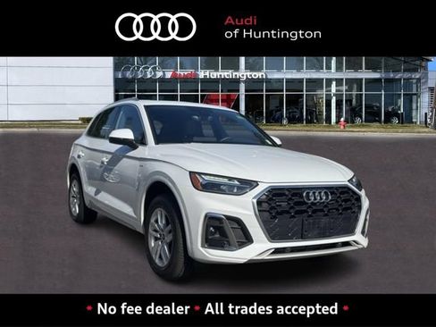 Certified 2023 Audi Q5 2.0T Premium w/ Convenience Package AWD/4WD image 1