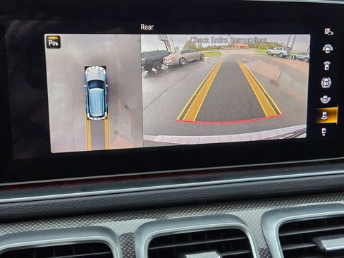 Used 2020 Mercedes-Benz GLE 350 4MATIC image 32