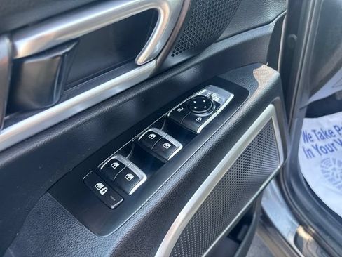 Used 2023 Kia Telluride LX FWD image 14