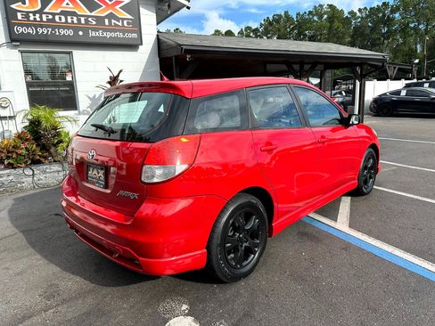 Used 2004 Toyota Matrix image 17