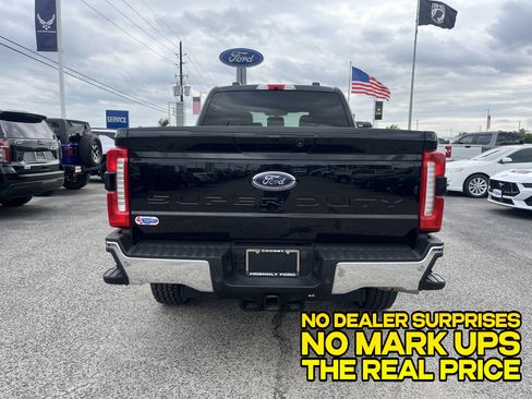 Used 2026 Ford F250 Lariat AWD/4WD image 3