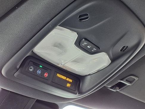 Used 2023 Chevrolet TrailBlazer ACTIV w/ Convenience Package image 14