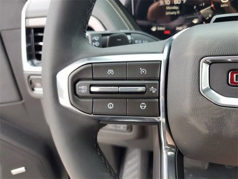 New 2026 GMC Yukon XL Elevation image 28