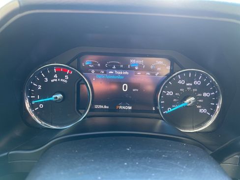 Used 2020 Ford F250 Platinum w/ FX4 Off-Road Package image 9