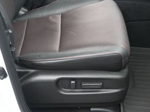 Certified 2023 Honda Ridgeline Black Edition image 10