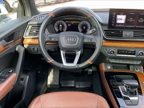 Used 2022 Audi Q5 2.0T Premium Plus w/ Premium Plus Package image 6