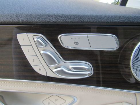 Used 2016 Mercedes-Benz C 300 Sedan image 15