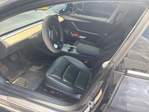 Used 2023 Tesla Model 3 Standard Range RWD image 4