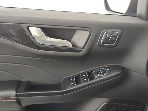 Certified 2023 Ford Escape ST-Line Select w/ Tech Pack #2 image 16