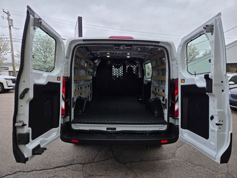 Used 2025 Ford Transit 250 Low Roof w/ Exterior Upgrade Package RWD image 21