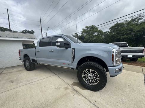 Used 2026 Ford F250 Platinum w/ Platinum Plus Package AWD/4WD image 4