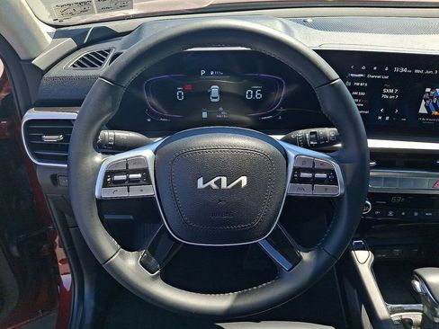 Used 2024 Kia Telluride S w/ S Sunroof Package AWD/4WD image 15