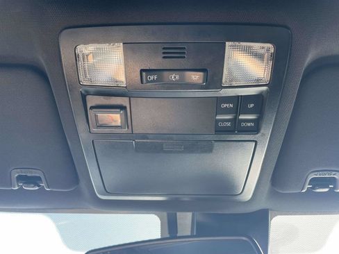 Used 2021 Toyota Tacoma TRD Sport w/ TRD Premium Sport Package RWD image 29