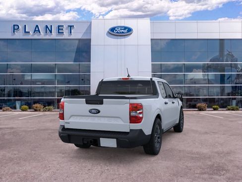New 2026 Ford Maverick XLT w/ XLT Luxury Package FWD image 10