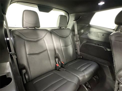 Used 2022 Cadillac XT6 Premium Luxury w/ Technology Package image 29