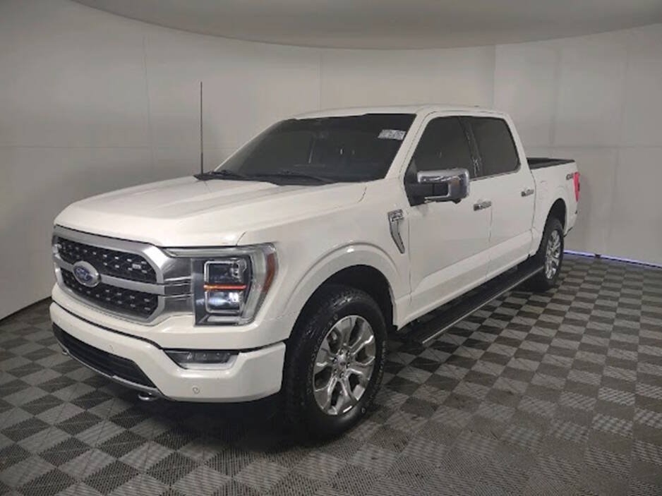 Used 2023 Ford F150 Platinum w/ Trailer Tow Package AWD/4WD image 3