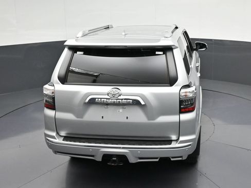 Used 2024 Toyota 4Runner Limited AWD/4WD image 18