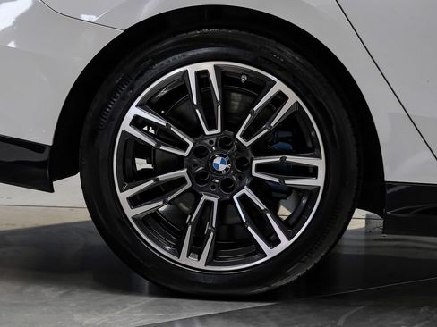 Used 2026 BMW 530i xDrive AWD/4WD image 52