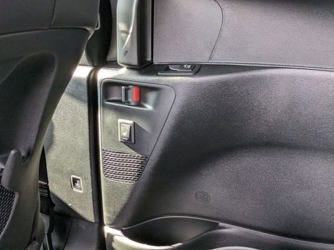 New 2026 Chrysler Pacifica Limited image 30