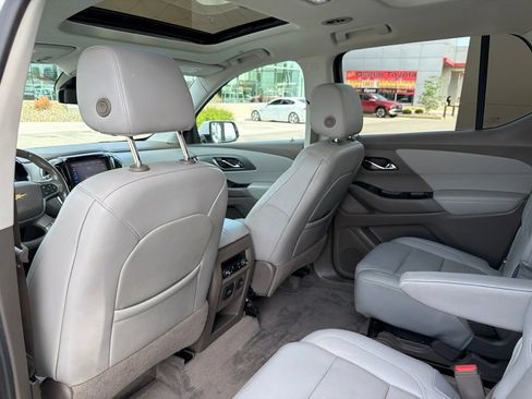 Used 2020 Chevrolet Traverse Premier w/ LPO, Floor Liner Package AWD/4WD image 23