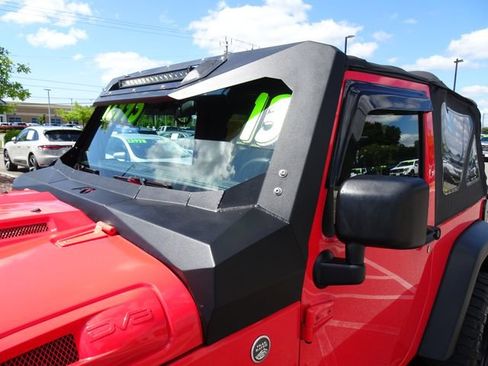 Used 2013 Jeep Wrangler Sport AWD/4WD image 36
