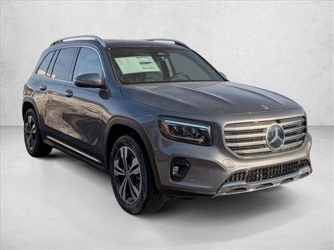 New 2026 Mercedes-Benz GLB 250 4MATIC image 6
