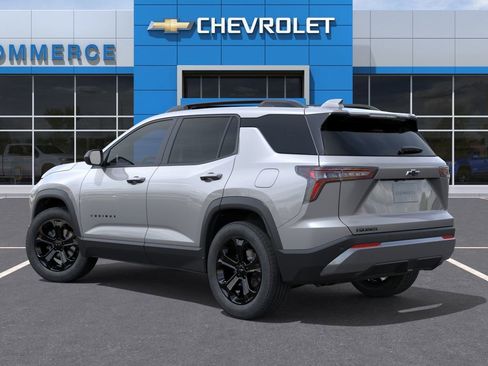 New 2026 Chevrolet Equinox LT w/ Convenience Package II FWD image 4
