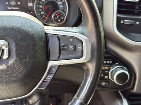 Certified 2022 RAM 1500 Big Horn AWD/4WD image 17