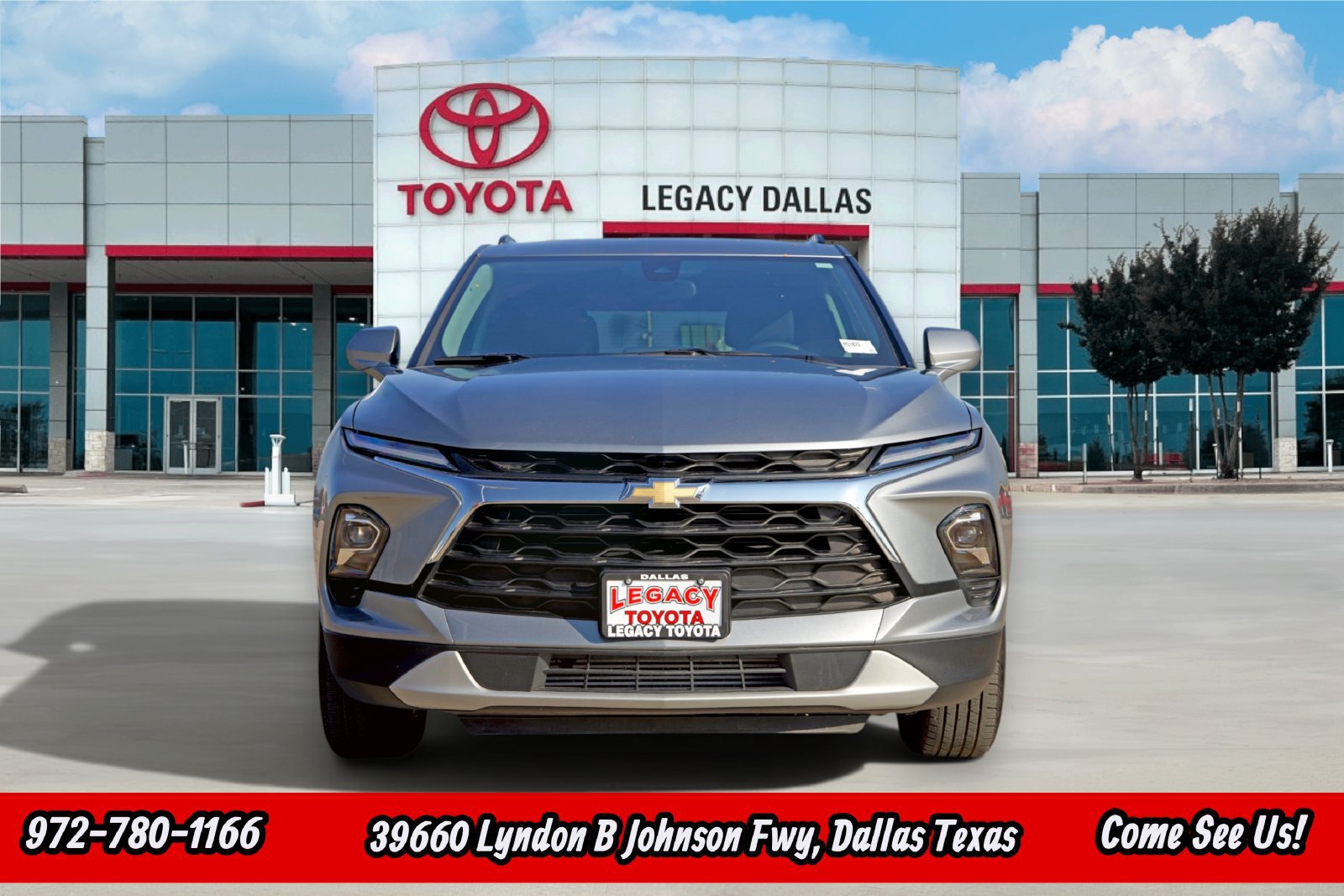 Used 2024 Chevrolet Blazer LT w/ Convenience Package FWD image 6
