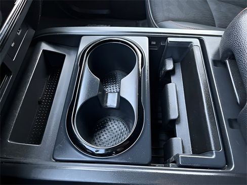 Used 2021 Nissan Titan PRO-4X image 23