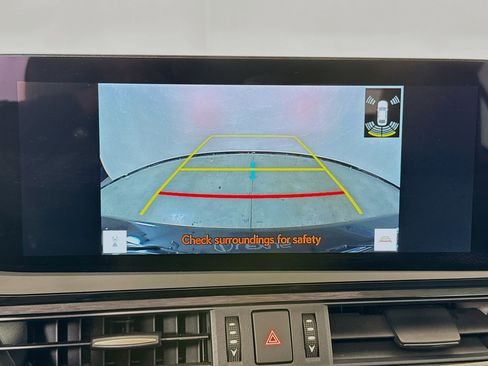 Used 2025 Lexus ES 350 w/ Premium Package image 17