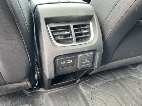 Used 2021 Chevrolet Blazer RS w/ Enhanced Convenience Package image 28