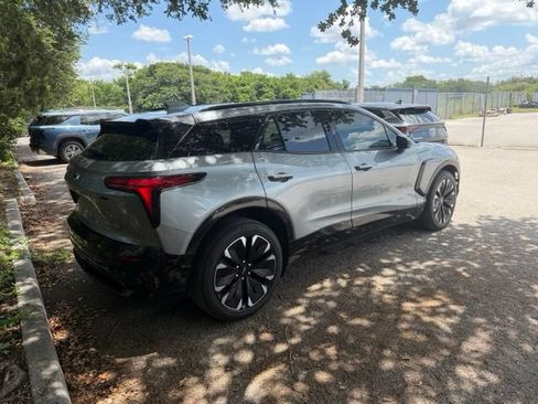 Used 2024 Chevrolet Blazer EV RS AWD/4WD image 3